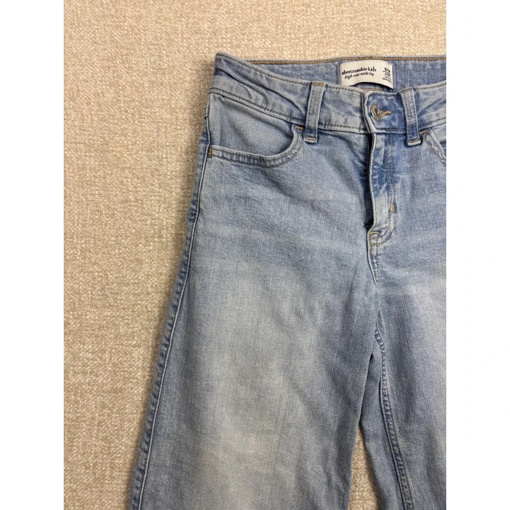 Abercrombie Kids Girls High Rise Wide Leg Distressed Jeans Light Wash 9/10 Long